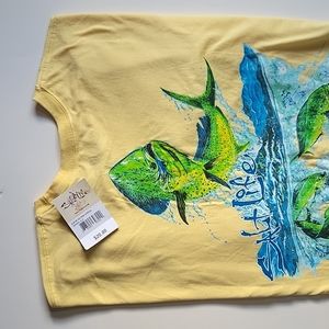 Salt Life Men's XL t-shirt with Mahi Mahi